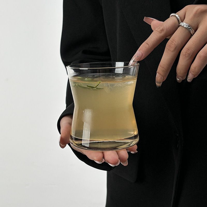 グラス コップ おしゃれ タンブラー くびれ ロックグラス カフェ風 コーヒーカップ 広口 肉厚 持ちやすい ウイスキー ジュース 300ml