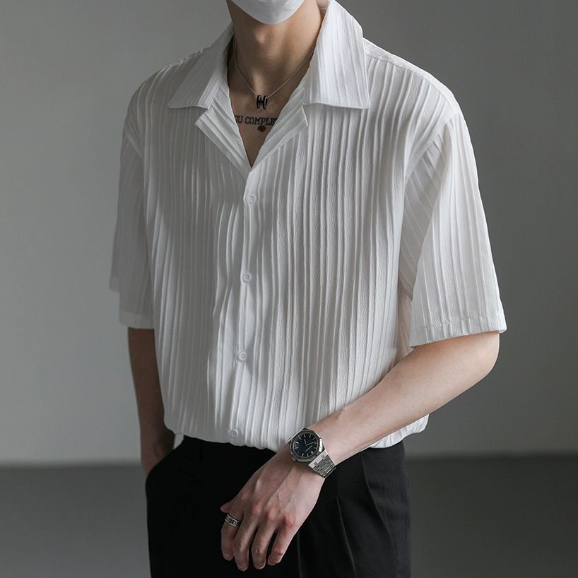乐天商城 - カジュアルシャツ メンズ 半袖 襟付き 開襟シャツ ワイシャツ 無地 プリーツ アイスシルク オーバーサイズ ゆったり トップス 夏 秋 涼しい 吸汗速乾 軽い 柔らかい 清潔感 オシャレ かっこいい