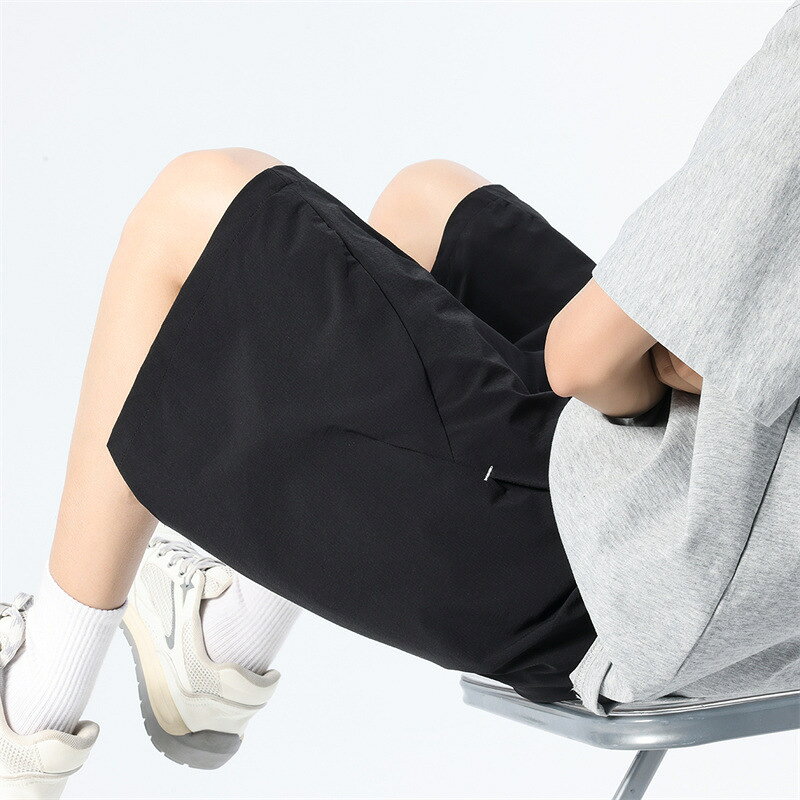 Nartoostonの【吸汗速乾】ハーフパンツ メンズ 短パン ショートパンツ 5分丈 膝丈 ウエストゴム ドロスト ドライ スポーツ トレーニング ランニング ジム ウェア 半ズボン ズボン ボトムス 無地 切替 ストレッチ 伸縮 軽量 通気性 涼しい 接触冷感 薄手 ゆったり 楽ちん 部屋着｜アングル3