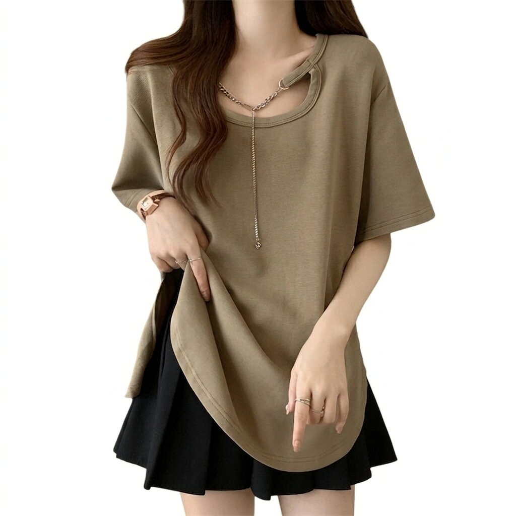 【チェーン付き】Tシャツ レディース 半袖 カットソー トップス プルオーバー ネックチェーン カットアウト 胸元あき サイドスリット ラウンドヘム オーバーサイズ ビッグシルエット ゆったり 体型カバー お尻が隠れる 二の腕カバー 着痩せ 細見え 華奢見え