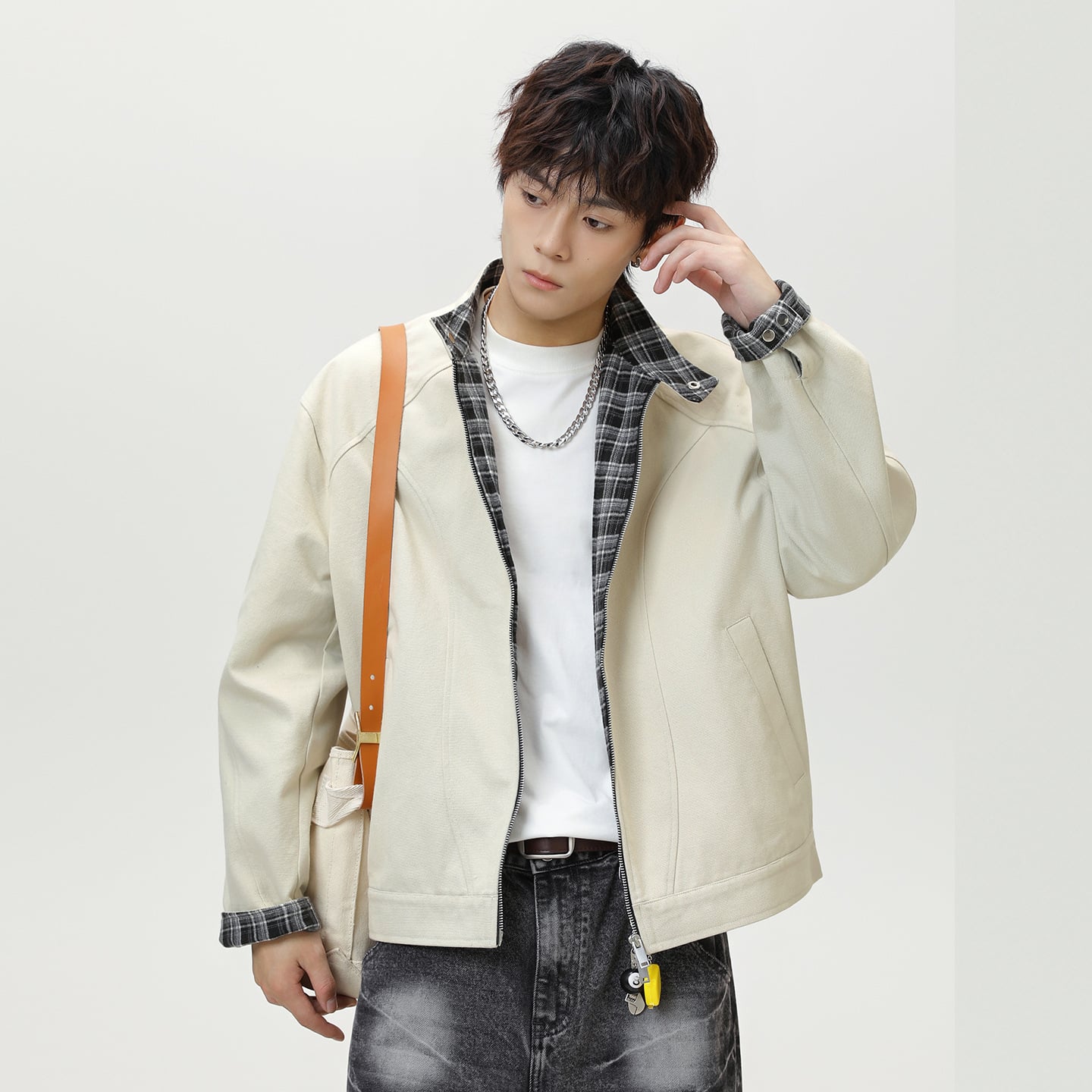 樂天商城 - メンズ ブルゾン カジュアル チェック柄 アウター オーバーサイズ ソフト ビッグシルエット 春秋用 ライトアウター ジャケット 長袖 ゆったり 防風 襟付き ジップアップ スタイリッシュ 街着 通学