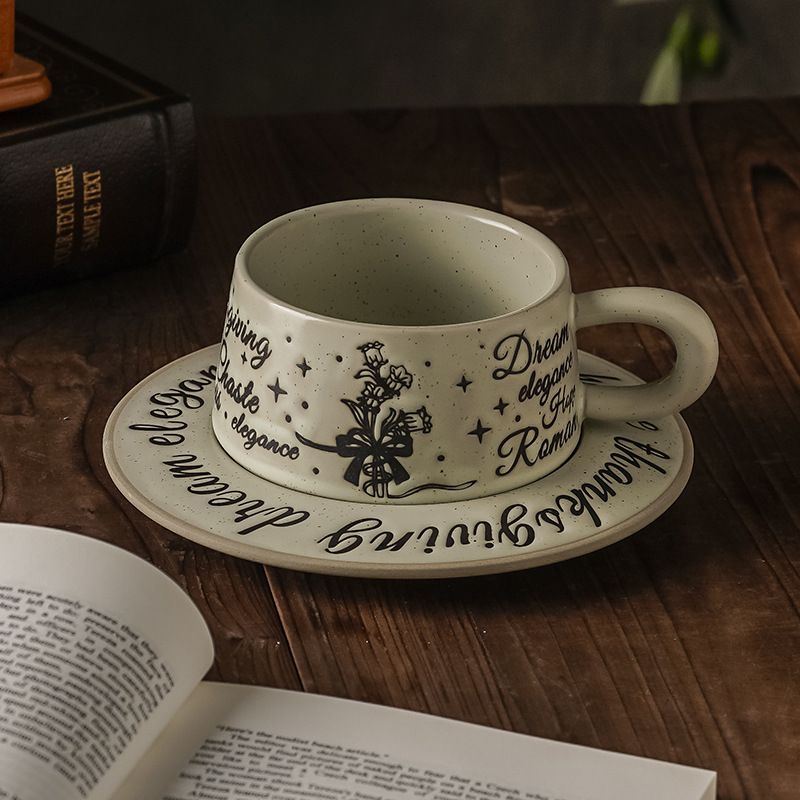 ティーカップ セット コーヒーカップ ソーサー付き 陶器 北欧 レトロ アンティーク 250ml おしゃれ かわいい カフェ 食器 ベージュ 焼き物 1客 誕生日 プレゼント ギフト 贈り物
