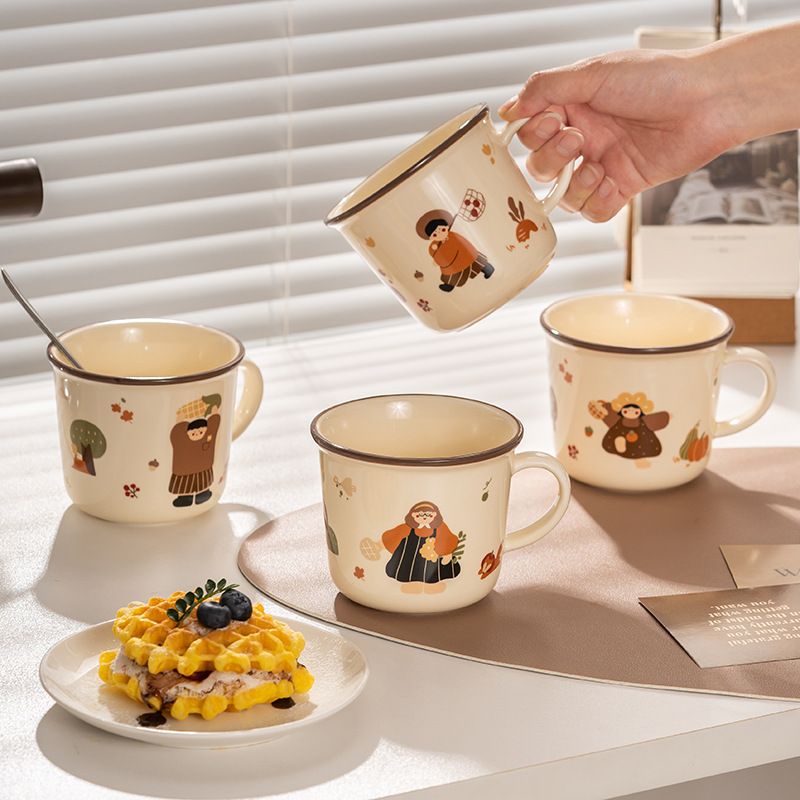 マグカップ 陶器 かわいい 少女 散歩 イラスト クリームカラー 北欧風 レトロ コーヒーカップ 380ml おしゃれ ギフト 贈り物 ティーカップ キッチン 雑貨 癒し 1人暮らし オフィス おうち