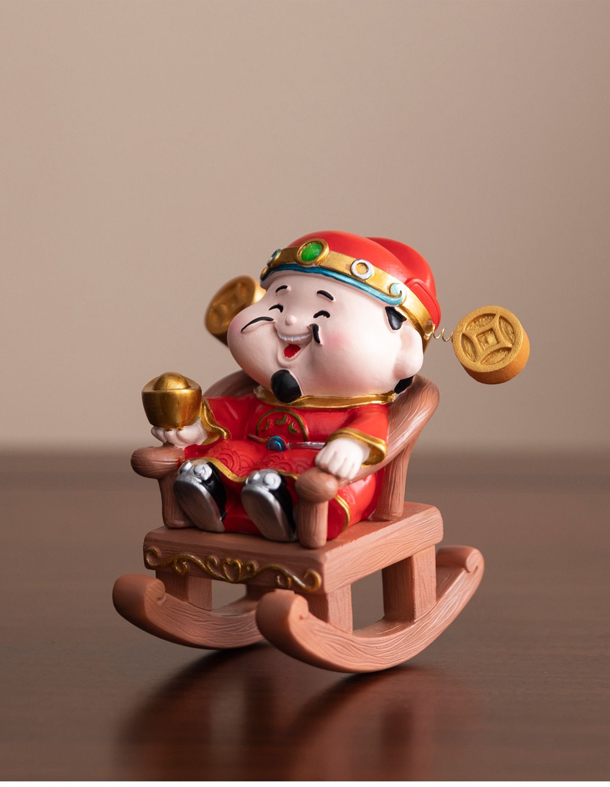 樂天商城 - 【商売繁盛】 財神 置物 縁起物 風水 開店祝い 玄関飾り 開運グッズ 金運アップ 財神様 福の神 かわいい 揺れる ロッキングチェア ミニチュア オブジェ フィギュア インテリア 卓上 招き猫 代わり 店舗 会社 オフィス レジ横 新築祝い 開業祝い