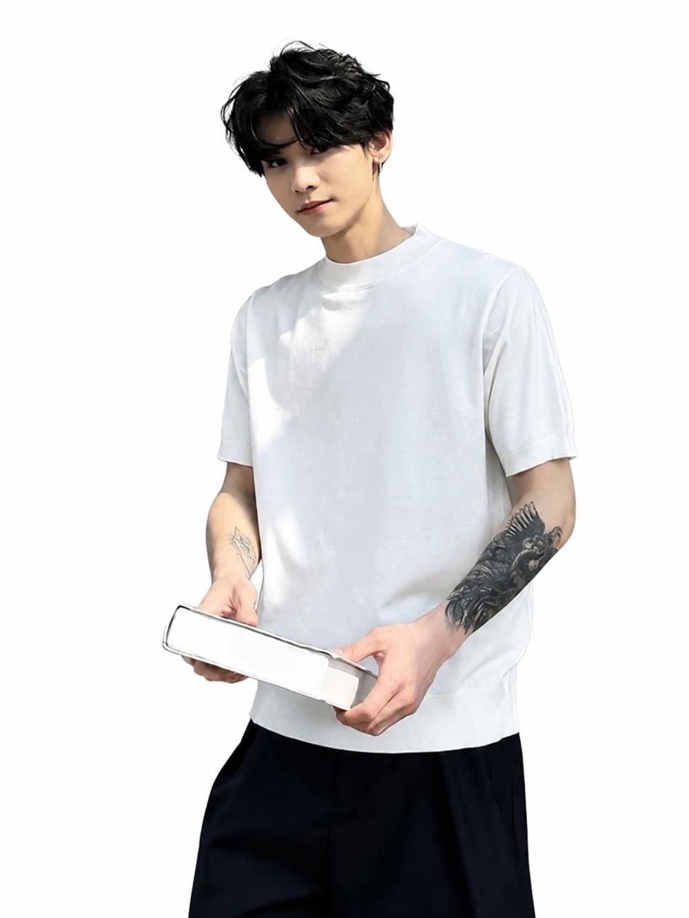 Rakuten - サマーニット メンズ 半袖 Tシャツ 接触冷感 モックネック クルーネック ティーシャツ ニットT カットソー 無地 トップス きれいめ ビジカジ オフィスカジュアル ゴルフウェア 仕事着 インナー 涼しい ストレッチ 伸縮性 快適 春 夏 春服 夏服 体型カバー 30代 40代