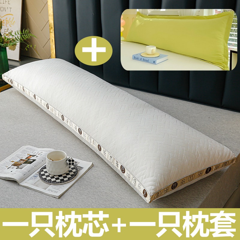 　　　 ◆◇◆売れている秘密◆◇◆ 【上質な肌触りと洗練されたデザイン】シンプルながらも漂う北欧スタイルのロングピローです。表面には立体的なキルティング加工を施し、肌に触れるたびに心地よい柔らかさを実感いただけます。サイドにあしらわれたエレガントな装飾が、寝室のインテリアをワンランク上の落ち着いた空間へと美しく演出します。 【天然ラテックスによる理想的な弾力】中材には弾力性に優れた天然ラテックス素材を採用しました。頭から首元までを優しく、かつしっかりと支え、理想的な寝姿勢をサポートします。へたりにくく耐久性が高いため、長く愛用しても心地よい反発力が持続。通気性も確保されており、一年中蒸れにくく快適な眠りを提供します。 【二人でもゆったり使えるワイドサイズ】幅120cmから180cmまでの豊富なサイズ展開により、カップルでの使用はもちろん、贅沢な抱き枕としても最適です。横幅が広いため寝返りを打っても枕から落ちる心配がなく、朝までぐっすり。読書やテレビ鑑賞時の背もたれクッションとしても活用できる、汎用性の高さが魅力です。 【カバー付きで毎日清潔、お手入れ簡単】枕本体に加え、専用の枕カバーをセットでお届けします。カバーは取り外して気軽にお洗濯できるため、汚れが気になる時もすぐに洗えて衛生面も安心。毎日使う寝具だからこそ、メンテナンスのしやすさにこだわり、忙しい日々の中でも清潔で心地よい睡眠環境を簡単にキープできます。 【大切な方への贈り物や自分へのご褒美に】実用性とデザイン性を兼ね備えたこの枕は、新築祝いや結婚祝い、ご家族へのプレゼントとしても大変喜ばれる逸品です。丁寧な作りと贅沢なサイズ感は、日々の疲れを癒やすリラックスタイムにぴったり。自分へのご褒美として、ワンランク上の眠りを体験してみてはいかがでしょうか。 　　　◆◇◆注意事項◆◇◆ご覧のモニターの環境、撮影環境により実物と色味が異なって見える場合がございます。湿った状態で他のものと擦り合わせると色が移る恐れがあります。濃色品の洗濯時は、白色、淡色と分けて洗ってください。説明 【上質な質感と洗練されたデザイン】漂う立体的なキルティング加工を施し、お部屋のインテリアに馴染むシンプルで美しい外観に仕上げました。さらりとした肌触りの良い生地を使用しており、寝室をホテルのような上質な空間へと演出します。贅沢なサイズ感の「抱き枕」で、ゆったりとしたリラックスタイムをお楽しみいただけます。 【極上の寝心地を実現する中綿】弾力性に優れた高品質な素材をたっぷりと充填しており、頭から足元まで優しくサポートします。長時間使用してもへたりにくく、しっかりとしたボリューム感をキープ。体にフィットする絶妙な柔らかさの「安眠枕」で、日々の疲れを癒やし、深い眠りへと誘う心地よい睡眠環境を整えます。 【多彩なシーンで活躍するロングサイズ】120cmから180cmまでのゆとりある長さで、カップルや親子での「二人用枕」としてはもちろん、読書時の背もたれクッションや足枕としてもマルチに活用いただけます。横向き寝の際の「ロングクッション」として使うことで、寝姿勢を安定させ、全身を預けてリラックスできる安らぎを与えます。 【お手入れ簡単でいつでも清潔】取り外し可能な専用の枕カバーがセットになっており、汚れてもご家庭で簡単にお手入れができるため、常に衛生的に保つことができます。通気性に優れた素材を採用しているため、蒸れにくく、オールシーズン快適にご使用いただけます。丁寧な縫製により耐久性も高く、長く愛用いただける「寝具」です。 【大切な方へのギフトにも最適】豊富なサイズ展開から、お使いのベッドサイズに合わせて最適なものをお選びいただけます。実用性とデザイン性を兼ね備えた「長枕」は、新築祝いや結婚祝い、ご家族への贈り物としても大変喜ばれます。毎日の眠りの質を高める特別なアイテムとして、大切な方へ癒やしの時間をプレゼントしませんか。