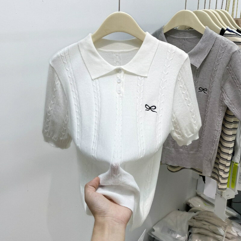 Rakuten - ポロニット レディース ニットポロシャツ パフスリーブ ケーブルニット リボン刺繍 サマーニット 半袖トップス きれいめ 夏服 可愛い 着痩せ ふんわり オフィスカジュアル コーデ カジュアル