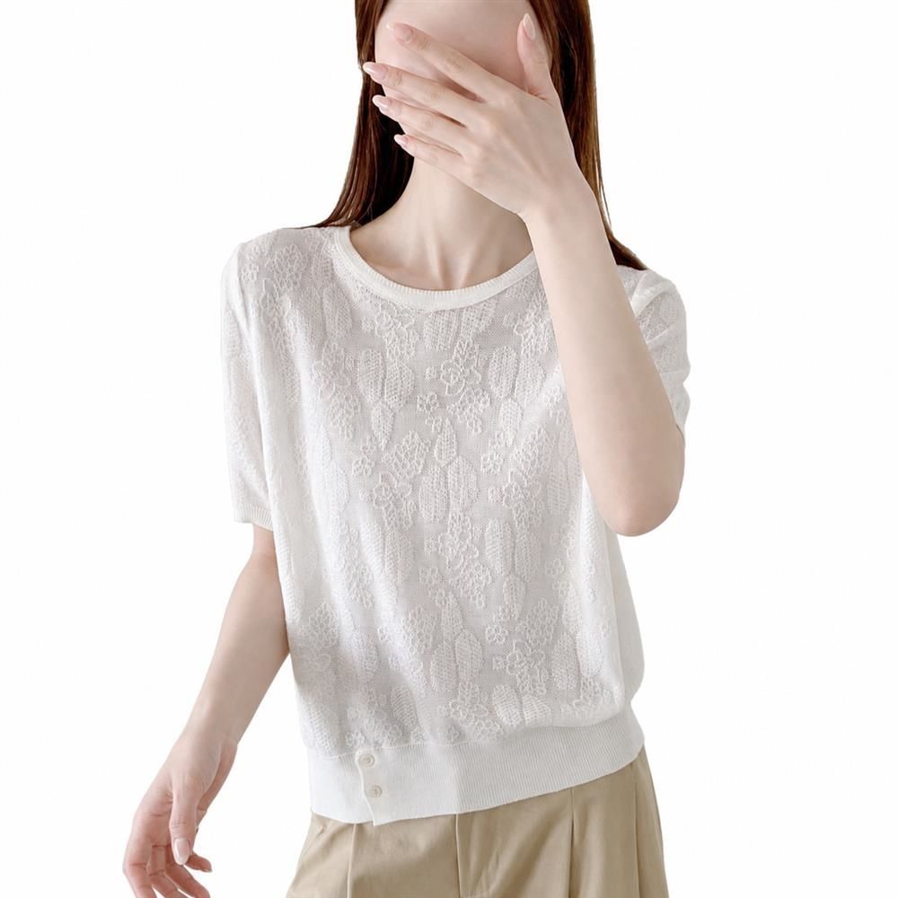 樂天商城 - 【裾ボタン付】サマーニット レディース 半袖 シアーニット トップス 花柄 ジャガード 透かし編み セーター 五分袖 クルーネック 丸首 シースルー 薄手 涼しい レイヤード 重ね着 ゆったり 体型カバー 二の腕カバー きれいめ オフィス 通勤 春夏 白