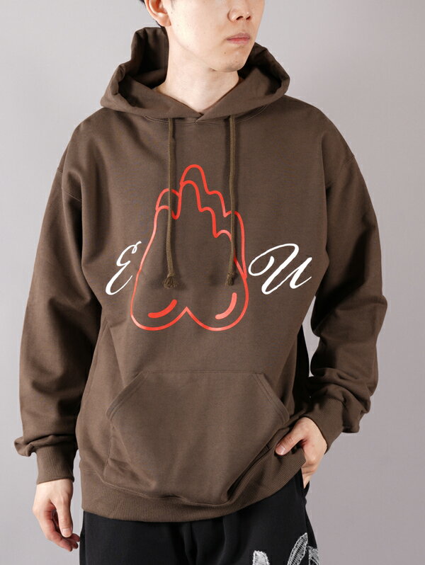 Emotionally Unavailable エモーショナリー・アンベイラブル EU UPSIDE DOWN SWEAT HOODIE / アップサイドダウン スウェット フーディー (ブラウン) 正規取扱店