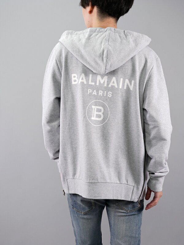 国内正規取り扱い店 Balmain Homme / バルマン オム / Grey cotton sweatshirt with white Balmain Paris logo / グレー コットン スウェットシャツ ウィズ バルマン パリ ロゴ パーカー ジップ (グレー)