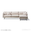 FREDERICIA（フレデリシア） Calmo Chaise Sofa（カルモシェーズソファ） / Model 5625 / 3シーター / メタルブラックベース / Sunniva 717（スニバ） Calmoの3人掛けソファはシンプルで上質感のあるエレガントなソファです。ポルトガルのデザイナーHugo Passosは、デザインは何よりもまず本来の目的を果たす必要があるという信念で活動しており、フレデリシアのコアなデザインの価値観に深く共鳴しています。その結果、機能に従うフォームへ合理的なアプローチを取り入れた典型的なソファが生まれました。絶妙なバランスとスタイリングの上設計されたカルモソファは、クッション性の高い広々とした座面でリラックス時も快適におくつろぎいただけますし、シートの奥行きも十分なスペースを備えていますので、ラップトップでの作業もスムーズに進められます。現代の人々が実用的に役立つソファとなるよう細部までこだわった要素が組み込まれています。 シェーズ部分はジョイント式ですので、左右どちらでも設置することができます。 材質 メタルブラックベース Textile Fredericia Standard Fabric fabric group 2：Sunniva 717 （ニューウール58％、ヴィスコース25％、リネン8％、ナイロン5％、ポリエステル4％） 耐久性：50,000Martindale サイズ W2500×D1555×H755（約mm） SH410（約mm） デザイナー Hugo Passos（ヒューゴ・パッソス） ブランド FREDERICIA（フレデリシア） / デンマーク シリーズ Calmo Item No. Model 5625 備考 インテリア / ソファ/3人掛け【Made in Denmark】※クッションは付属していません。 ※当店はFREDERICIA社商品の正規取扱店です。万一、商品に不具合などあった場合のアフターサービスなども承っておりますのでお気軽にお問い合わせ下さいませ。 ※ご利用のモニターの設定により、色・素材の見え方などが実際の商品と多少異なる場合がございます。 ※大型商品の為ラッピング出来ません。