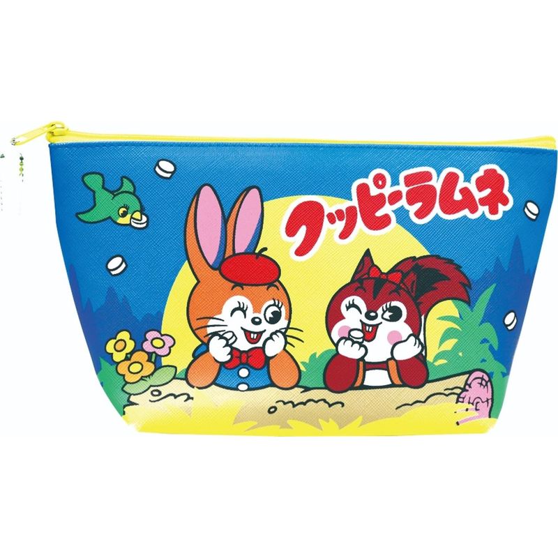 【メーカー・ブランド名】ジェイズプランニング【JAN】4570171337497【個装サイズ】13.8×24.6×9.6cm【重量】60【商品説明】【色】コアラのマーチ【サイズ】W22.5×H12×D8.5cm素材：PVC/備考：ポールチェーン付とってもかわいいお菓子のパッケージポーチ！持ち歩くのもワクワクしちゃう。しっかりマチもあるので収納力もバッチリです。用途以外のご利用はお控えください【色】クッピーラムネ【サイズ】W22.5×H12×D8.5cm素材：PVC/備考：ポールチェーン付とってもかわいいお菓子のパッケージポーチ！持ち歩くのもワクワクしちゃう。しっかりマチもあるので収納力もバッチリです。【広告文責】株式会社コネクトゲート TEL:06-6599-8021