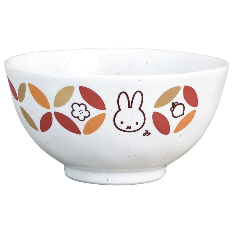 【メーカー・ブランド名】金正陶器【JAN】4964412439314【個装サイズ】12×12×6.5cm【重量】255【商品説明】生産国:日本ミッフィーの伝統紋様の七宝紋デザイン。七宝紋様は、日本の伝統的柄の一つで縁起の良い吉祥紋です。円形が永遠に連鎖し繋がる紋様には、「円満」「調和」「ご縁」などの願いが込められています。商品サイズ:約11.5×6cm商品重量:約205g素材:磁器(c)Mercis bv【広告文責】株式会社コネクトゲート TEL:06-6599-8021