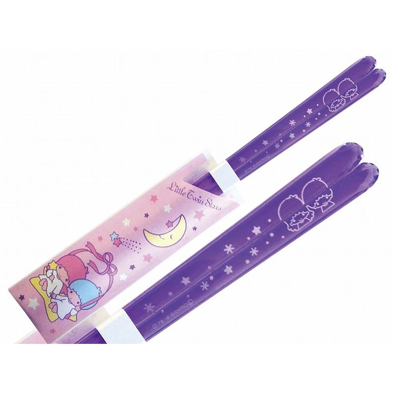 【メーカー・ブランド名】金正陶器【JAN】4964412490636【個装サイズ】4×25×1cm【重量】20【商品説明】サンリオでデザインされたキャラクター｢キキララ｣のクリア箸。先端には滑り止め付きで使いやすい。先端には滑り止めも付いて実用性にも優れた透明のお箸箸 ケース/お箸 セット/コンビセット/ランチグッズ/お弁当弁当 おしゃれ 生活雑貨　仕事 一人暮らし 社会人【広告文責】株式会社コネクトゲート TEL:06-6599-8021