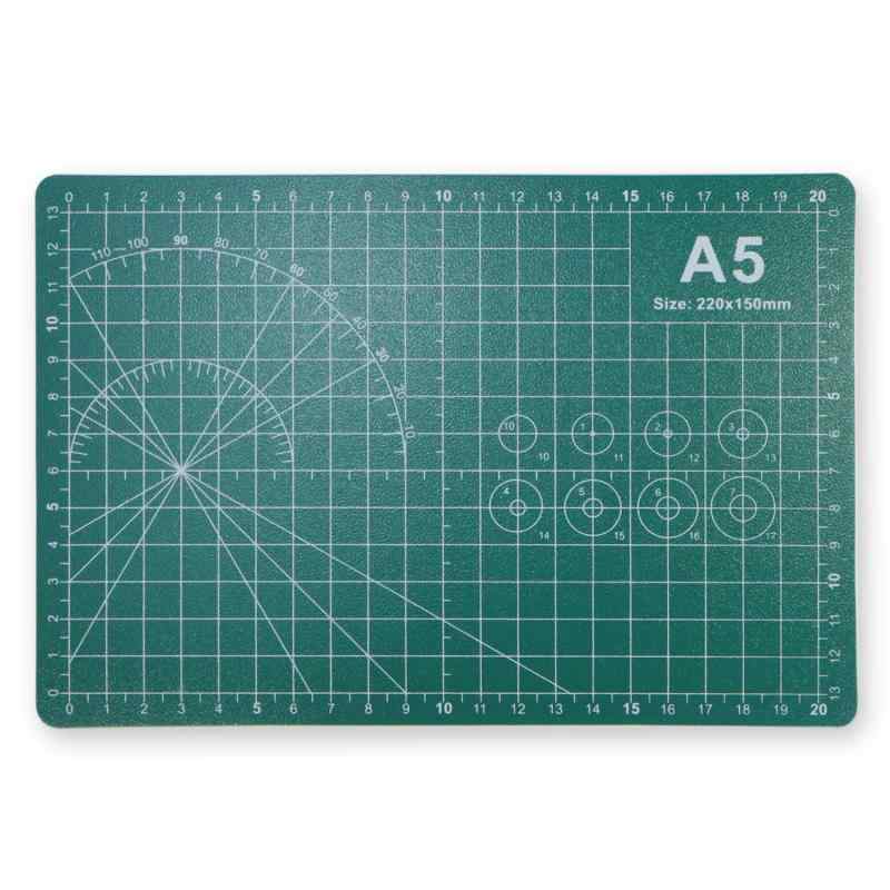 カッターマット 方眼 カッティングマット 緑 グリーン カッティングボード 事務用品