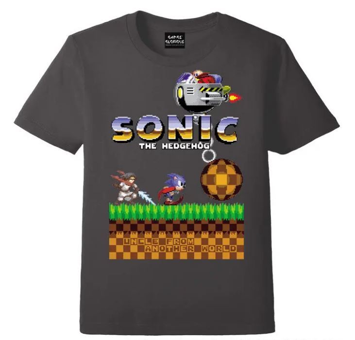 異世界おじさん x SONIC Tシャツ -チャコール- / GAMES GLORIOUS