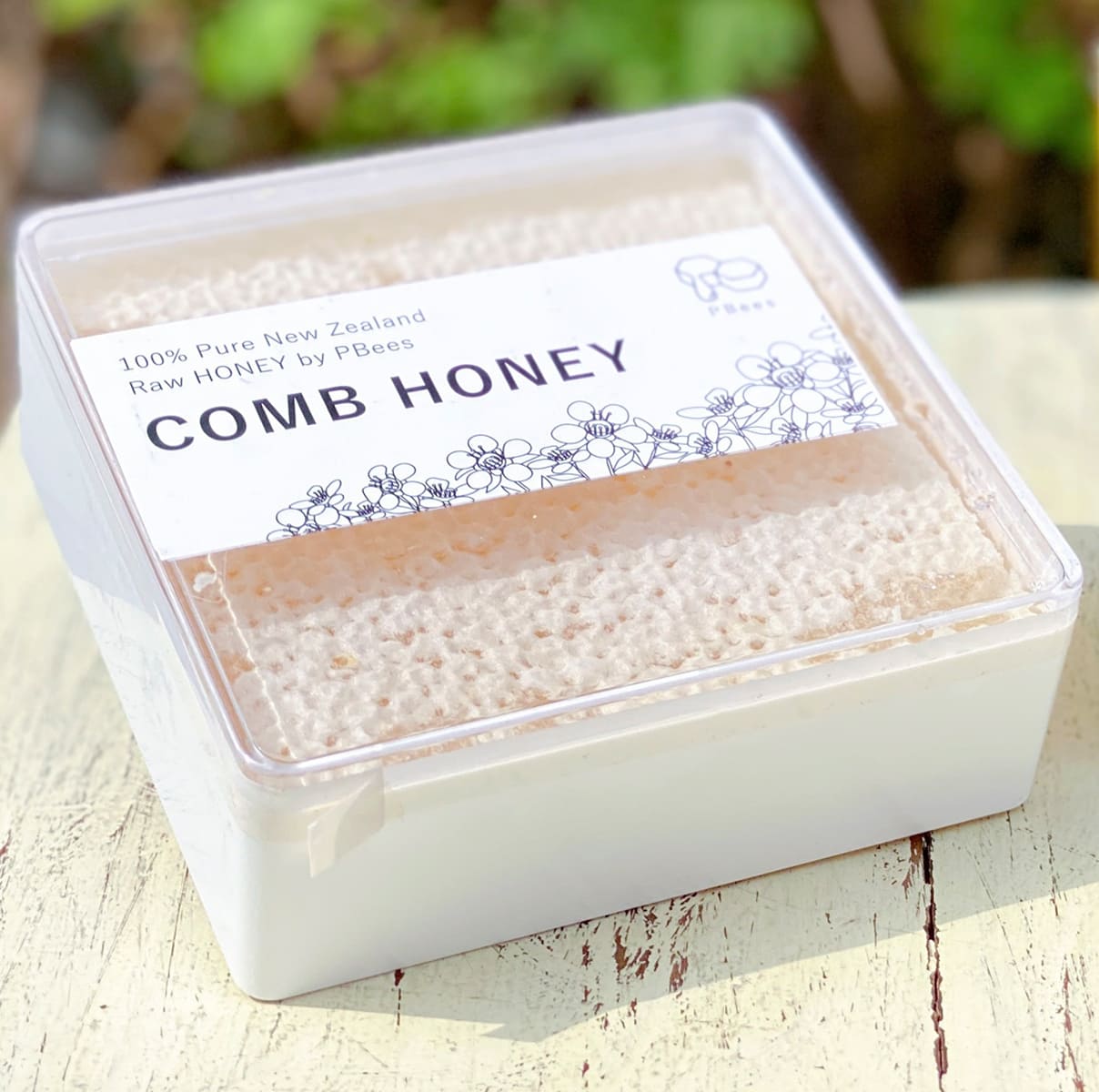  コムハニー 340g  ピービーズ PBees 天然 巣蜜 非加熱 ニュージーランド産 ( 蜂の巣そのまま ) Comb Honey 送料無料 上質 高品質 最高品質 高級 本場 本格派 はちみつ ハニーコム 巣みつ