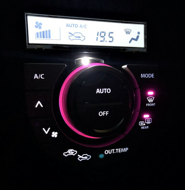 ラパンショコラ HE22S　LED打ち換え済み エアコンパネル☆ 4WD車用