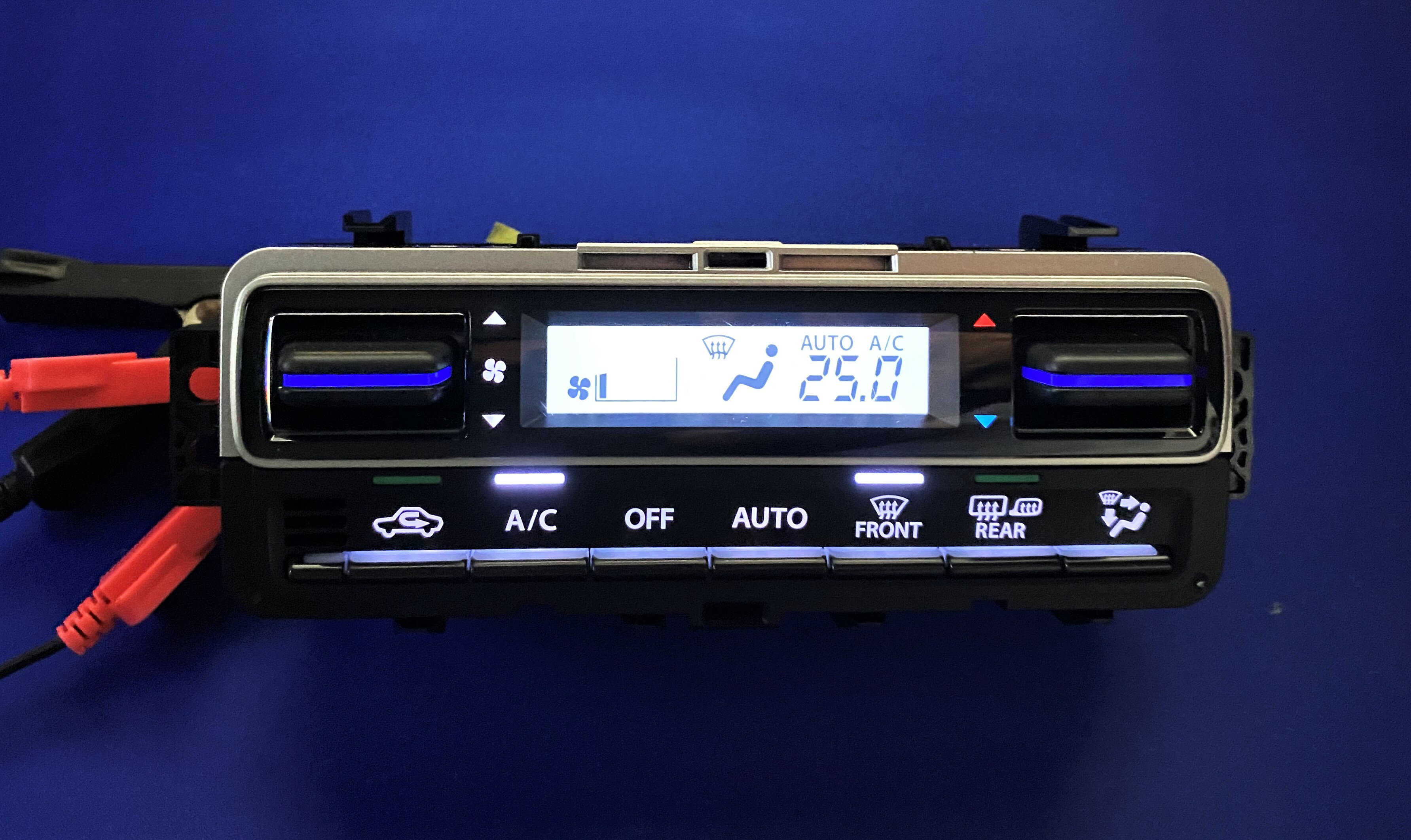 スペーシア MK53S　LED打ち換え済み エアコンパネル☆ 4WD車用