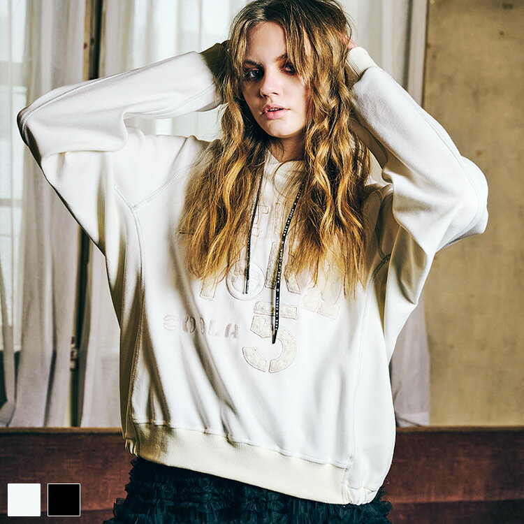 《 ロゴ ヴァリアス パッチ エンブロイダリー フーディー ホワイト 》 COOLA クーラ トップス TOPS ト..