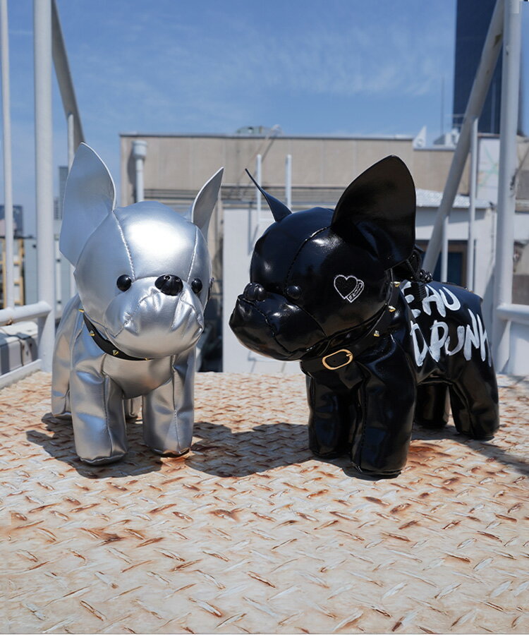 《 3D MY DOGGY ペインティング ショルダー BAG シルバー 》 COOLA クーラ フレンチブル フレンチブルドッグ ボストンテリア犬 アニマル 動物 バッグ 鞄 カバン ショルダーバッグ 犬型バッグ ペイント ロゴ ポーチ付き おしゃれ レディース レディースファッション モード 2