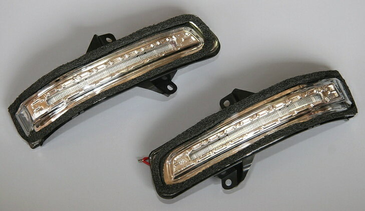 ドアミラーウィンカーLEDランプ　クリア　MH23SワゴンR他用【ワゴンR】　　シーケンシャル機能付　　　　　メーカー名　SoulMates商品番号　GT-197動画もアップしていますが、スマートフォンでご覧になれない場合は、PCモードでご覧ください。