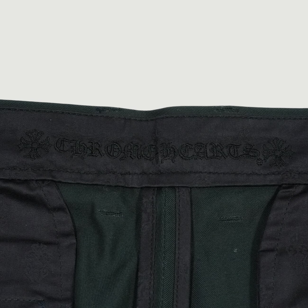 ������ϡ���(chrome hearts) �������ѥå��դ����Υѥ�� CROSS PATCH CHINO �ڥ��åȥ���Υѥ�ġۡڥͥ��ӡ��ߥ֥롼�ߥ�åɡ� SIZE:34 ����ľ��