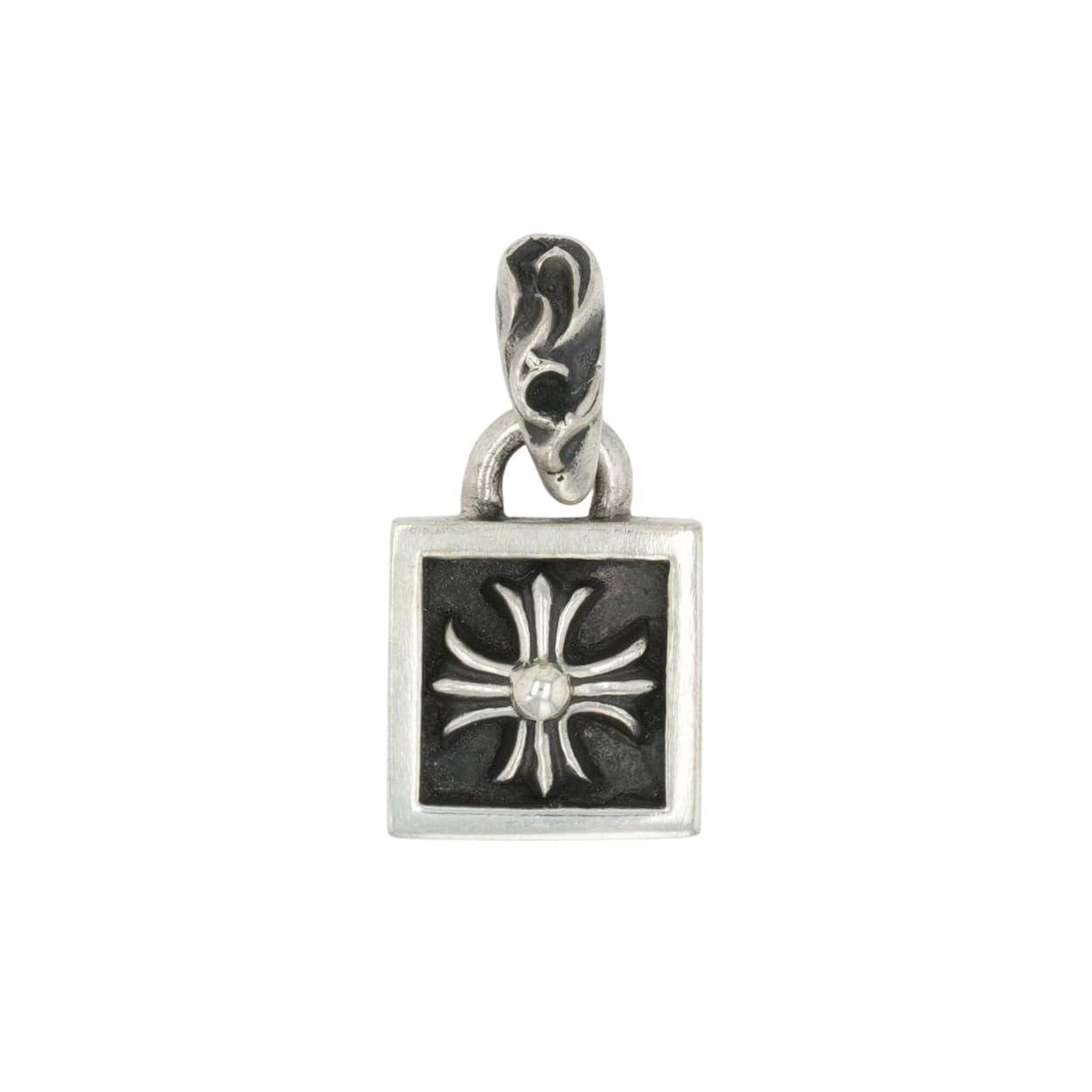 クロムハーツ(chrome hearts) フレームドCHプラス FRAMED CH PLUS 【シルバーネッ...