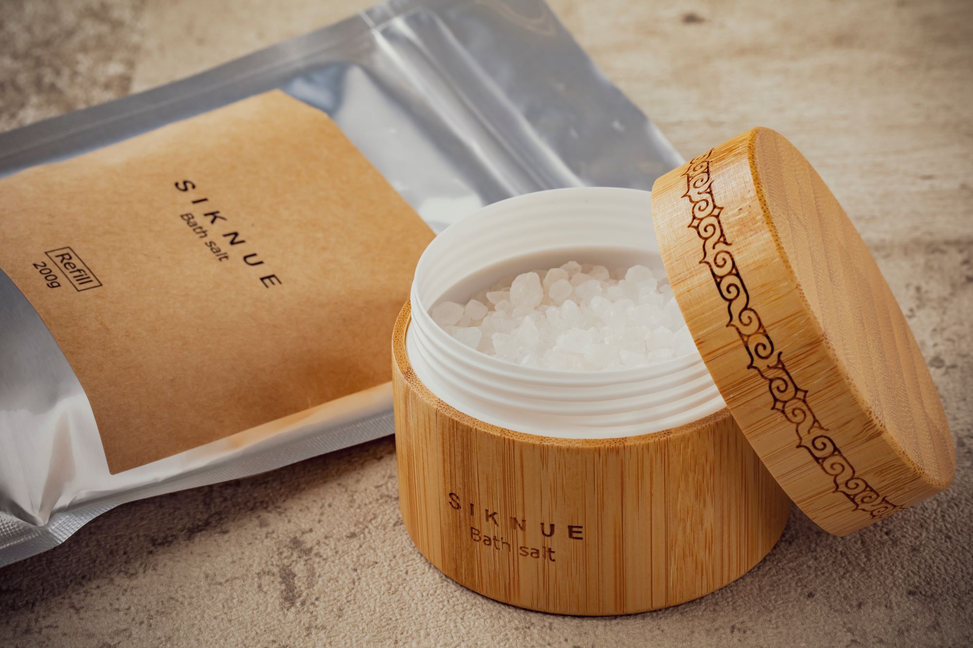 『公式ショップ』北海道 SIKNUE シクヌ バスソルト(木・草・花・果)本体(レフィル付) Bath Salt 入浴料 おしゃれ プレゼント ギフト 父の日...