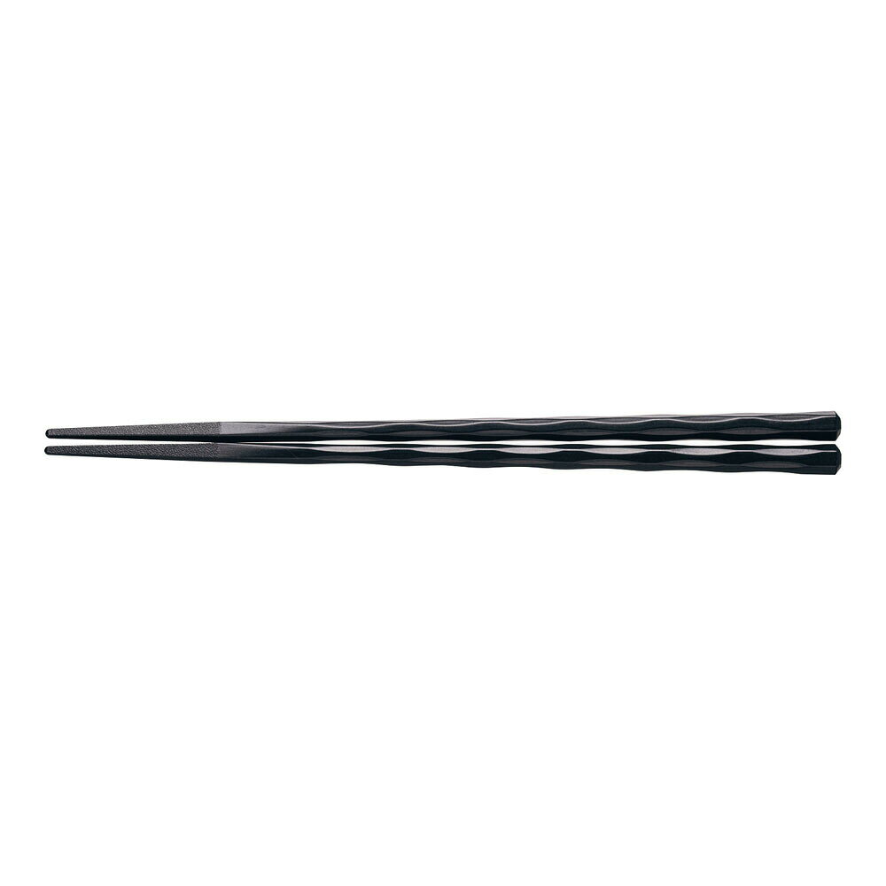 【SPS　手彫り風箸　100膳入　黒　M11-178　22.5cm】 ●サイズ：全長225mm ●材質：SPS樹脂（ポリスチレン） ●耐熱温度：240℃ ●入数：100膳入 ●食器洗浄機対応 ■PP素材にグラスファイバー強化を施してあります。 ■耐熱性に優れ、劣化しにくいSPS樹脂素材。