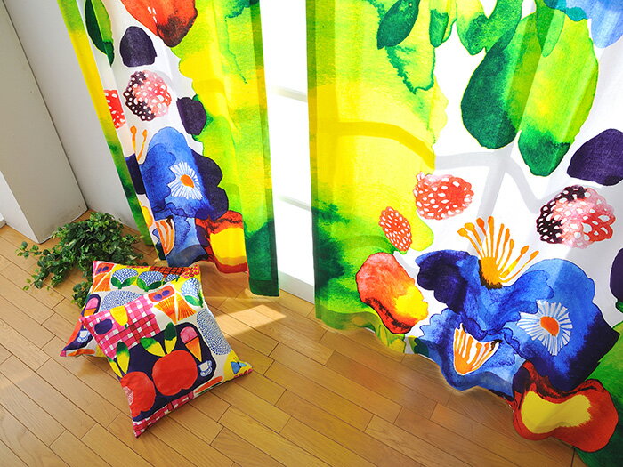 マリメッコ カーテン 北欧 オーダー marimekko JUHANNUSTAIKA ユハンヌスタイカ 北欧カーテン 北欧生地 北欧インテリア