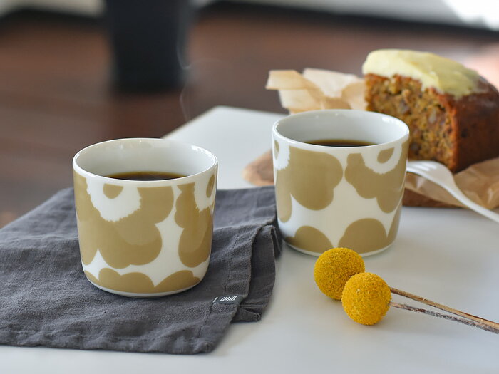 おしゃれなコーヒー・コーヒーグッズ マリメッコ マグカップ ラテマグ ウニッコ 北欧デザイン marimekko UNIKKO ベージュ コーヒーカップ 食器 北欧 北欧食器 ギフト