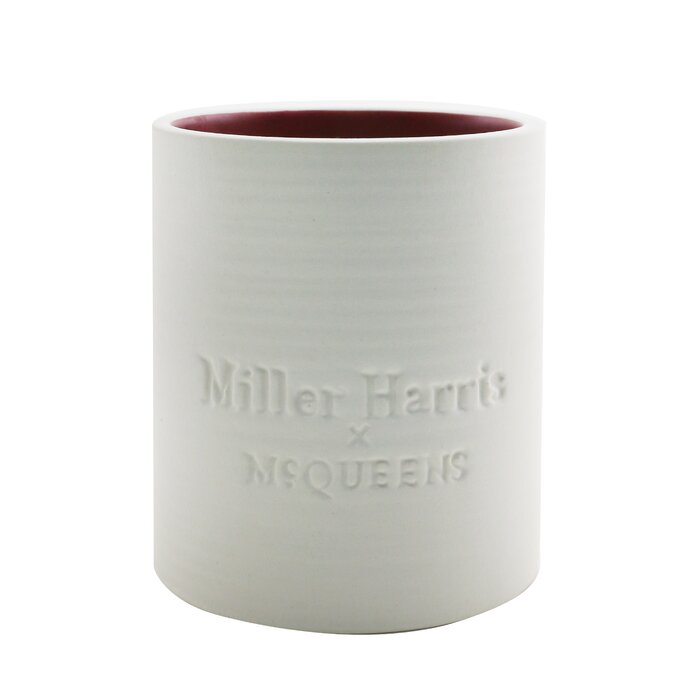 ミラーハリス Candle - Petal Storm 250g 送料無料 【楽天海外通販】 Miller Harris Candle - Petal Storm 250g 送料無料 【楽天海外通販】