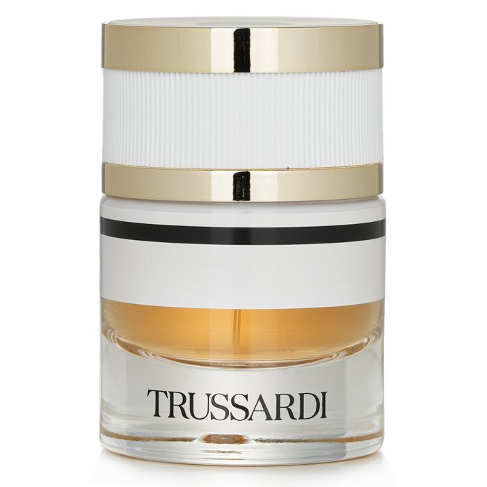 トラサルディ Pure Jasmine Eau De Parfum 30ml Trussardi Pure Jasmine Eau De Parfum 30ml 送料無料 【楽天海外通販】