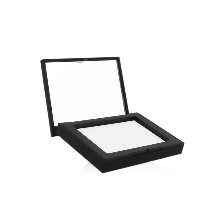 ナーズ ライトリフレクティングセッティングパウダー プレスト - Crystal (Translucent) 10g NARS Light Reflecting Pressed Setting Powder - Crystal (Translucent) 10g 送料無料 