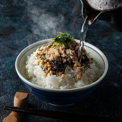 大分県産一本釣り関鯖使用 漁師町のお母さん手作り 佐賀関 関さば くろめ入り茶漬け 2人前(サバ身15g、かやく7.5g各2袋入り) 贅沢な一品 佐賀関加工グループ cosmebox-10035804 コスメボックス サンプル画像2