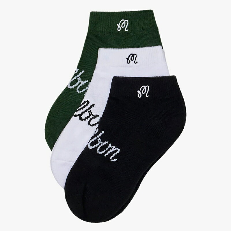 ブランド名マルボンゴルフ (Malbon Golf)商品名メンズゴルフクオーターソックスM-9429靴下(M QUARTER SOCK PACK MULTI M-9429)カテゴリー ファッション スポーツ ゴルフウェア ゴルフ商品説明柔らかな履き心地と優れたサポート性を兼ね備えた、Malbon Golfのクオーターソックス3足セット。ストレッチ性と通気性に優れた素材が快適なフィット感を実現し、ゴルフプレーはもちろん普段使いにも最適です。サイドの「M」ロゴ刺繍と甲部分の「Malbon」ロゴが、さりげないアクセントとしてブランドらしさを演出します。主な特徴・3足セット・クオーター丈（足首より少し上の長さ）・サイドに「M」スクリプトロゴ刺繍・足の甲部分にジャカード織りの「Malbon」ロゴ・伸縮性・通気性に優れた快適設計・カラー：Multi（ホワイト・ブラック・グリーンの3色セット）・素材：綿82％、ナイロン15％、スパンデックス3％・フリーサイズ（OS）素材コットン80％ ポリエステル16％ ポリウレタン4％配送・支払方法について宅配（全国どこでも送料無料）広告文責：株式会社ハイブリッジ 011-776-6983区分：スポーツ用品/国内正規品原産国：中国など