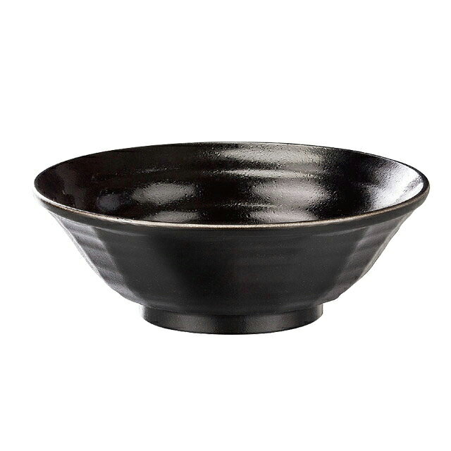 24cm　超耐熱ラーメン鉢　黒タタキ　3個セット (3-609-6)ご飯ものから麺類まで多目的に使用できる器です。衝撃に強く、陶器・メラミンに比べ破損しにくくなっています。耐熱温度150℃で電子レンジ・消毒保管庫にも使用できます。 商品詳細 メーカー JAPAN シリーズ 鉢・丼 サイズ φ240mm×82mm（外寸） 容量 1600cc 材質 PBT樹脂 産地 日本製 備考 食洗機／電子レンジ可24cm　超耐熱ラーメン鉢　黒タタキ　3個セット (3-609-6)
