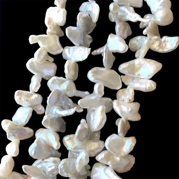 淡水パール（バロック　ビワ）大きさ　約2.5～8×8～14mm穴径　約0.4～0.5mm半連　約35～40個　約17cm