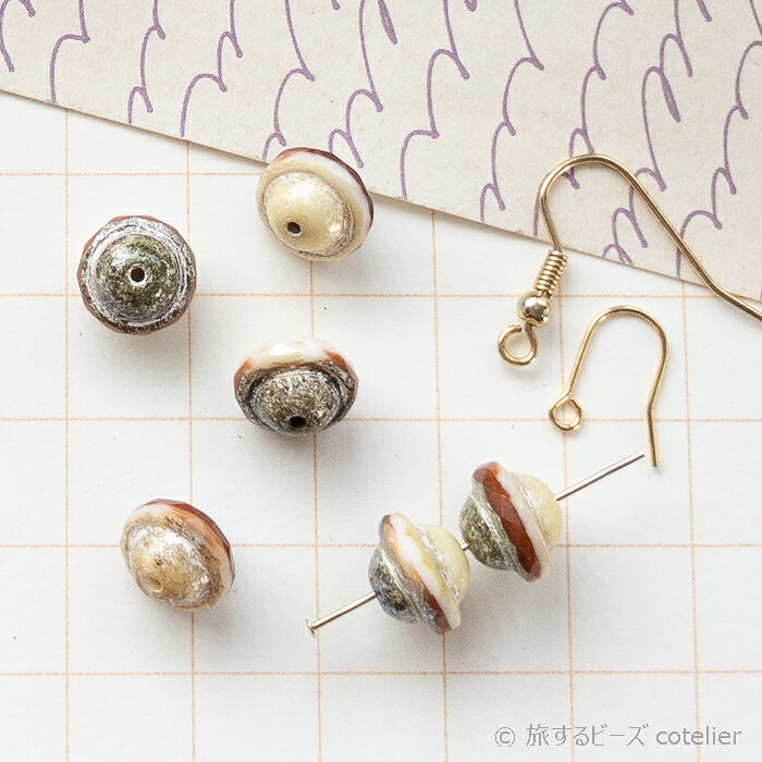 Rakuten - チェコビーズ 【8x10mm 4個】 ベージュオレンジ FPサターン UFO スペーサー 輸入ビーズ ガラス ビーズ 手芸 専門店 C1355