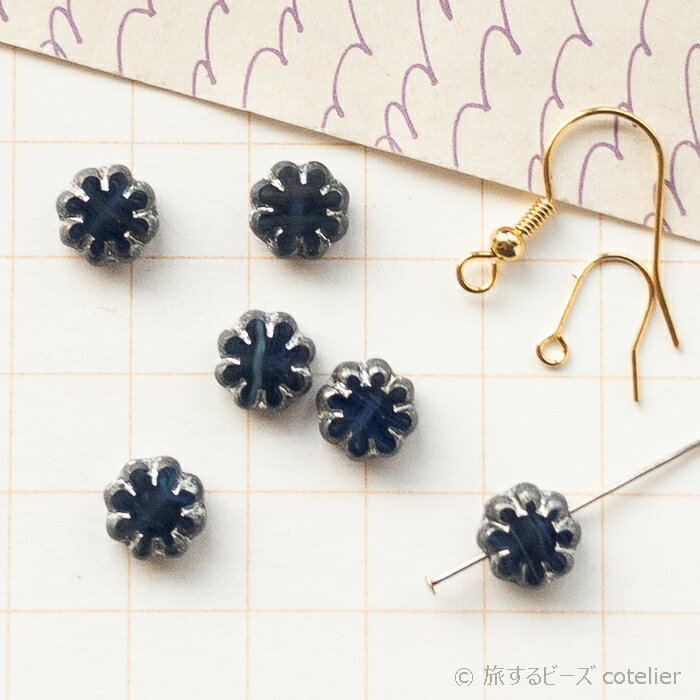 Rakuten - チェコビーズ 【9mm 6個 】 ミルキーブルーシルバー 8花弁 テーブルカットフラワー お花 ガラス ビーズ 専門店 C1423