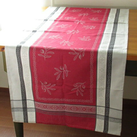 【フランス直輸入】撥水加工ジャガード織テーブルランナー　オリヴィア　ダークレッド