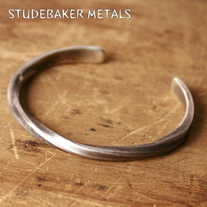 Made in USA【STUDEBAKER】スタッドベイカー・スチュードベイカーSTUDE BAKER CUFF（TWISTED CUFF BRACELET）スタッドベイカー カフ（ツイストカフブレスレット）SILVER シルバー