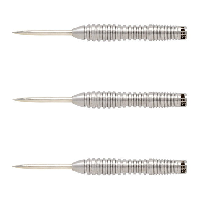 One80 Strike-06 STEEL 22g　 ※ご覧頂いているディスプレイの設定等により、実物と色合いが異なる場合がございます。※この画像はDarts HiVeが作成しており、文章・写真などの複製、無断転載を禁じます。※内容物・商品仕様は予告なく変更となる場合がございます。 ■商品仕様 スペックデータ &nbsp; 材質 単体重量 全長 最大径 タイプ ：80%タングステン ：22.0g(ポイント含む) ：49.0mm ：7.6mm ：STEEL 内容物 &nbsp; ・バレル ・シャフト ・フライト ×1set(3個) ×2set(6個) ×1set(3個) ■商品説明 2種類のリングカットを使ったトルピードバレル。 フロントは幅広めのカット、リアは細めのカットをそれぞれ配置。 ウェーブを描くアウトラインで添えた指までフォロー、グリップ・スローのぶれを軽減してくれます。 ■ご注文前に必ずご確認下さい 【仕様・付属品に関して】 ※商品ページ掲載の商品仕様や、パッケージ・デザイン・付属品等は、予告無しに変更となる場合がございます。 予めご理解・ご了承の上ご注文下さい。