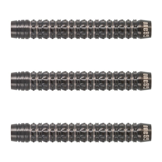 One80 Crocforce CF1 2BA 20g　※ご覧頂いているディスプレイの設定等により、実物と色合いが異なる場合がございます。※この画像はDarts HiVeが作成しており、文章・写真などの複製、無断転載を禁じます。※内容物・商品仕様は予告なく変更となる場合がございます。 ■商品仕様 スペックデータ &nbsp; 材質 単体重量 全長 最大径 タイプ ：90%タングステン ：20.0g ：48.0mm ：6.7mm ：2BA 内容物 &nbsp; ・バレル ・シャフト ・チップ ・フライト ×1set(3個) ×2set(6個) ×1set(3個) ×1set(3個) ■商品説明 2025.11.29 発売商品 「クロックフォース」シリーズ最大の特徴は、バレル全体に配置されたクロコダイル柄の特殊なカット。 このカットが指に食い込み、強力なグリップ感を生み出します。 形状は4種類、さらに2BA/STEELそれぞれ2タイプの重量をご用意。 豊富なラインナップから自分にピッタリのスペックをお選びいただけます。 ■ご注文前に必ずご確認下さい 【仕様・付属品に関して】 ※商品ページ掲載の商品仕様や、パッケージ・デザイン・付属品等は、予告無しに変更となる場合がございます。 予め、ご理解・ご了承の上、ご注文下さい。