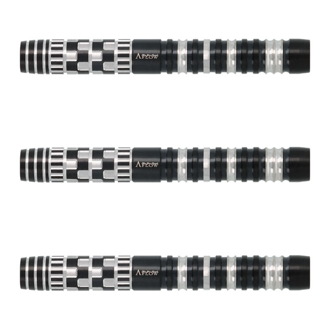 DYNASTY A-FLOW ONYX LINE EDDIE4【BLACK】 2BA エドワード・昌司・ファウルクス選手モデル　※ご覧頂いているディスプレイの設定等により、実物と色合いが異なる場合がございます。※この画像はDarts HiVeが作成しており、文章・写真などの複製、無断転載を禁じます。※内容物・商品仕様は予告なく変更となる場合がございます。 ■商品仕様 スペックデータ &nbsp; 材質 単体重量 全長 最大径 タイプ ：90%タングステン ：19.0g ：50.8mm ：6.2mm ：2BA 内容物 &nbsp; ・バレル ・Bar Flight ・チップ ×1set(3個) ×1set(3個) ×1set(3個) ■商品説明 2026.7.19 発売商品 EDDIEシリーズ待望の最新作が、新ラインナップとなる「A-FLOW ONYX LINE」から登場。 これまでのEDDIEシリーズが持つクラシカルな雰囲気から一転、今作では洗練された現代的デザインを落とし込み、視覚的なインパクトと実戦性能を高次元で融合させました。 全長50.8mm、最大径6.2mmのロングストレート形状は、エドワード選手が求める安定したグリップポジションとスムーズなリリースを実現するためのこだわりのスペック。 メイングリップエリアに1本だけ配置したナットカットは、指先に明確な基準を与えながらも過度な掛かりを抑え、狙いに対して素直に押し出せるフィーリングを実現しました。 さらにフロントエリアには贅沢な3D加工を採用。 立体的なカットが生み出す存在感は、デザイン面だけでなく、グリップ時の補助やリリース時の安定感にも貢献します。 ソフトモデルは同一スペックで彼を象徴するゴールドとブラックの2カラーを展開。 ハードモデルを含め、「EDDIE4」の世界観をより鮮烈に表現したラインナップとなっています。 ■ご注文前に必ずご確認下さい 【仕様・付属品に関して】 ※付属のBar Flightのブロンドロゴ面にはプライマー処理が施されています。 処理跡や光沢差が見られる場合がございますが、製品の品質および使用上の問題はございません。 ※商品ページ掲載の商品仕様や、パッケージ・デザイン・付属品等は、予告無しに変更となる場合がございます。 予めご理解・ご了承の上ご注文下さい。 Edward Shouji Foulkes