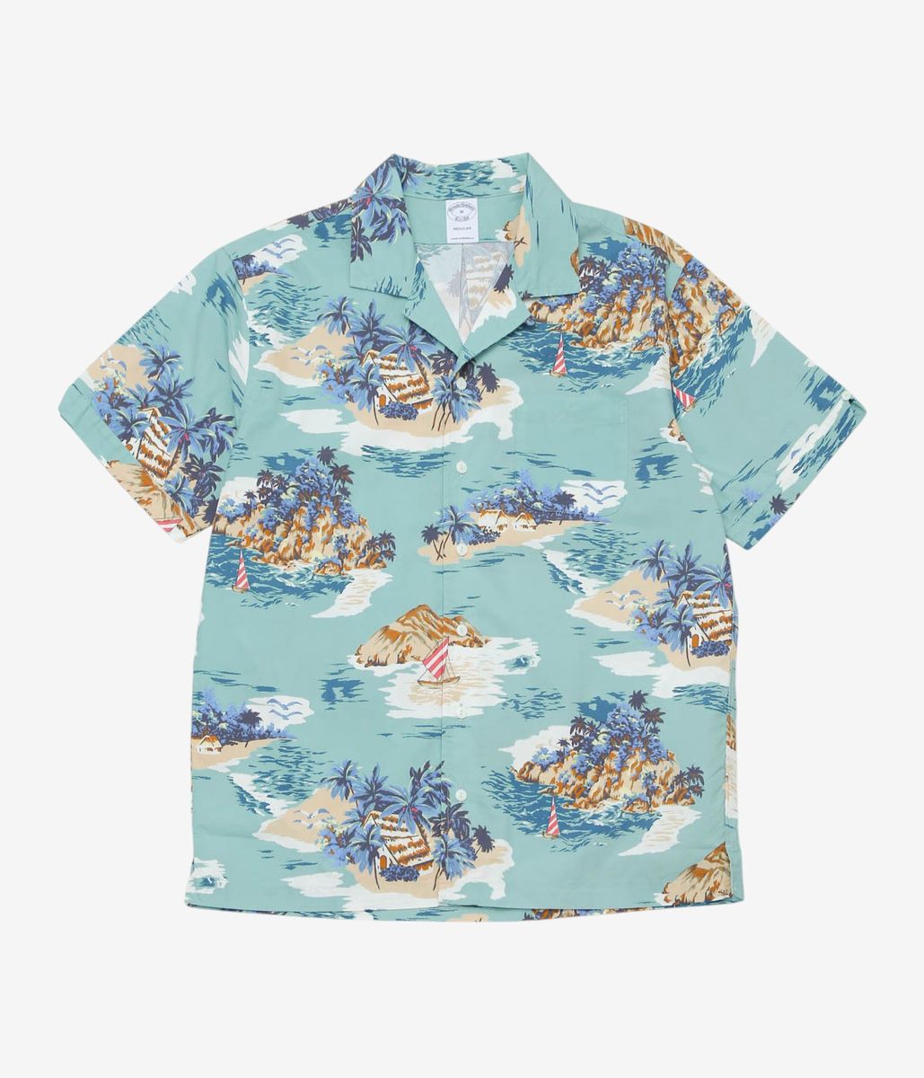 BROOKS BROTHERS ''COTTON CAMP COLLAR ISLAND MOTIF S/S'' (BLUE TAN)
