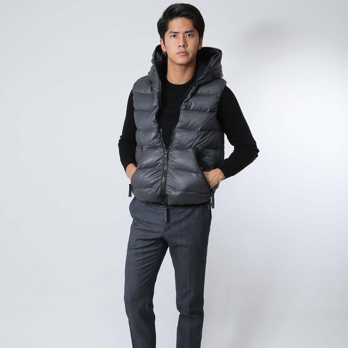 DUVETICA/デュベティカ ダウンベスト グレー ARISTEO メンズ cr