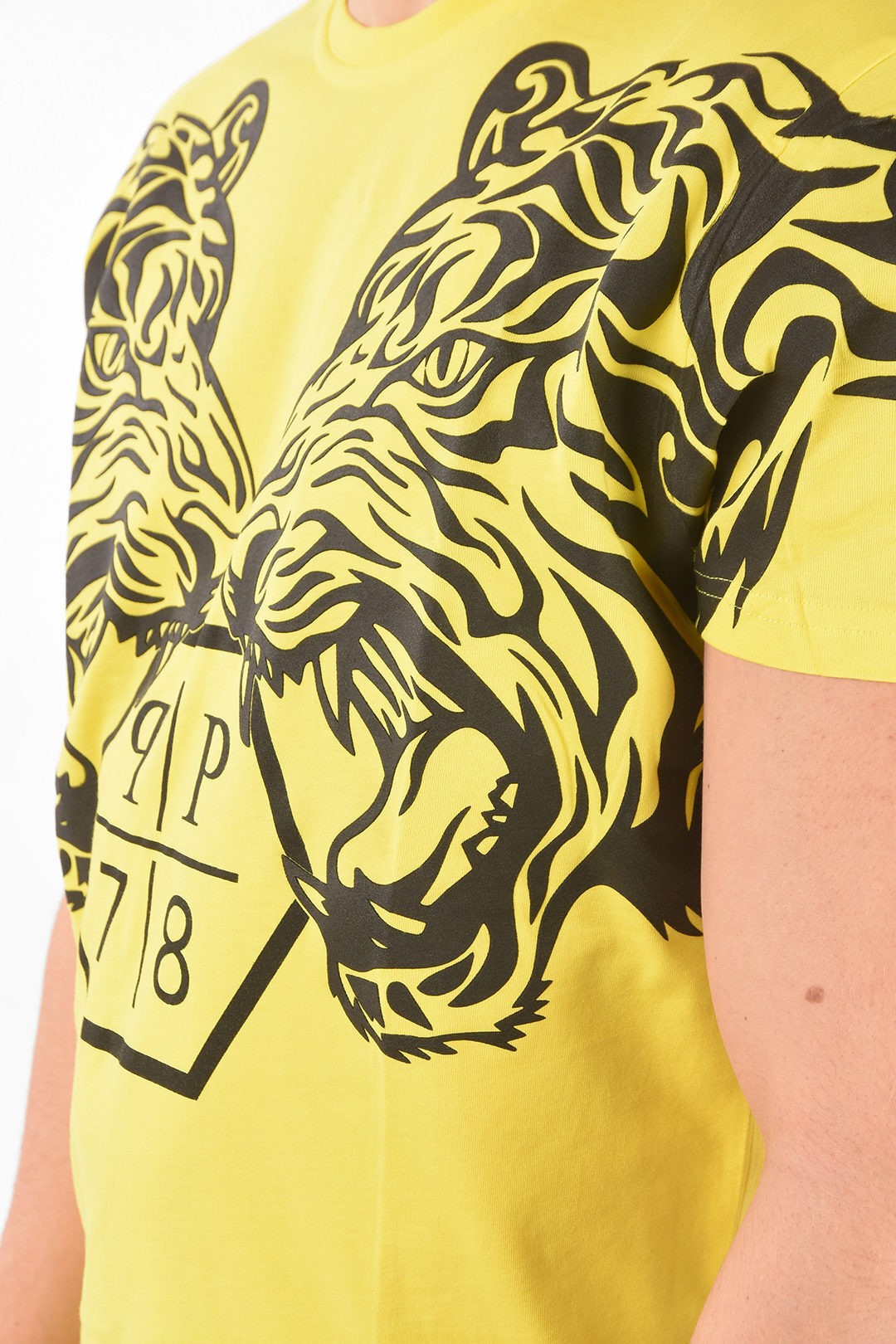 PHILIPPPLEINフィリッププレインYellowトップスS19CMTK4790PJY002N09メンズHOMMEEST.1978PRINTEDEXAGONTIGERCREW-NECKT-SHIRT【関税・送料無料】【ラッピング無料】dk
