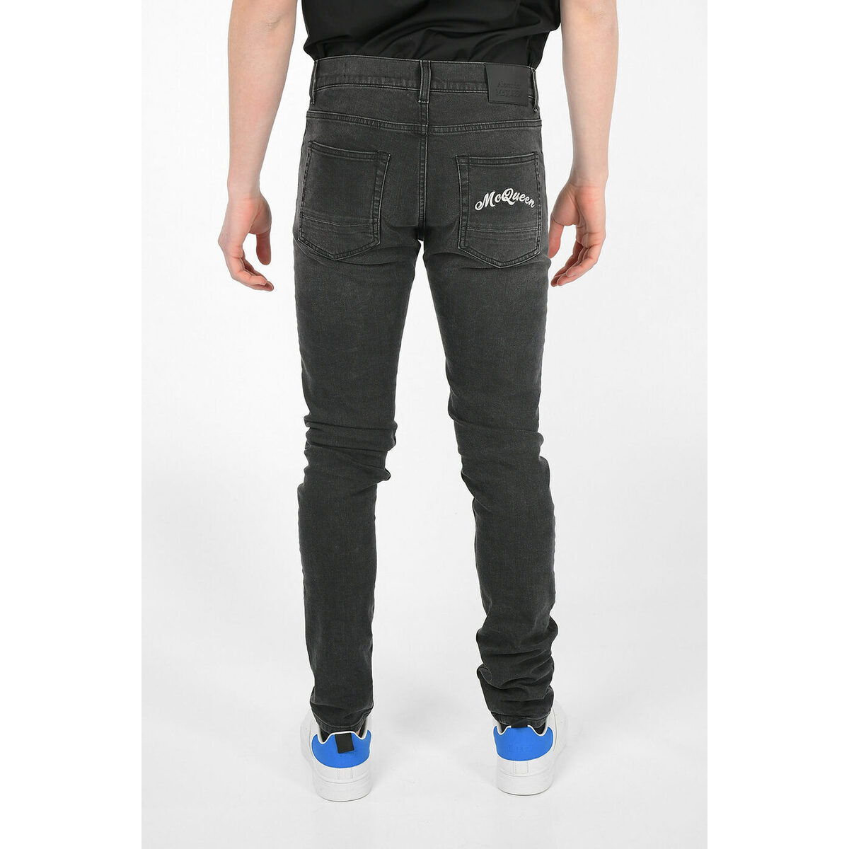 ALEXANDER MCQUEEN/アレキサンダー マックイーン Black メンズ Skinny Fit Jeans with Monogram Embroidery 15 Cm dk